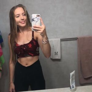 Meet your Posher, Mackenzie